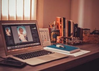 Graphic Designer Cover Letter Sample