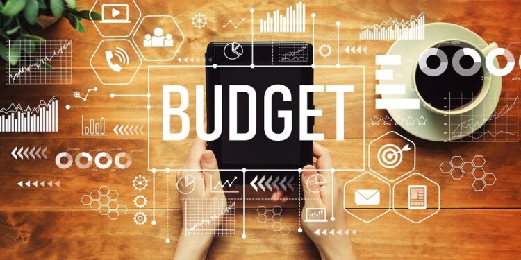 BUDGETING FOR TECHNOLOGY: A PRACTICAL GUIDE