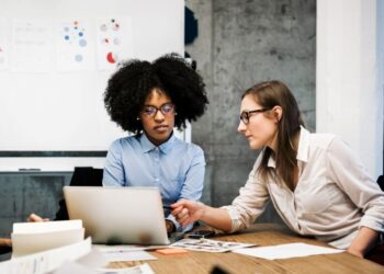 FINDING THE RIGHT BUSINESS MENTOR